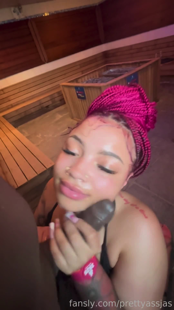prettyassjas